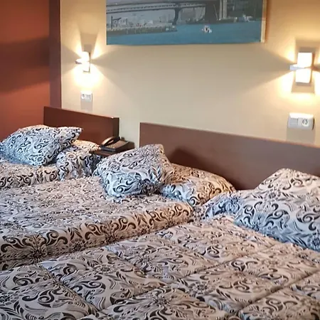 Hotel Ampuria 3*