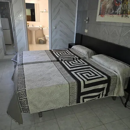 Hotel Ampuria 3*