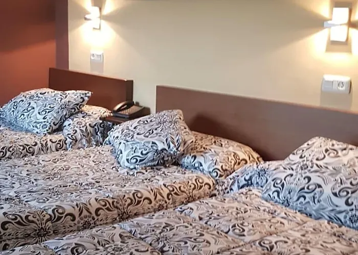 Hotel Ampuria 3*