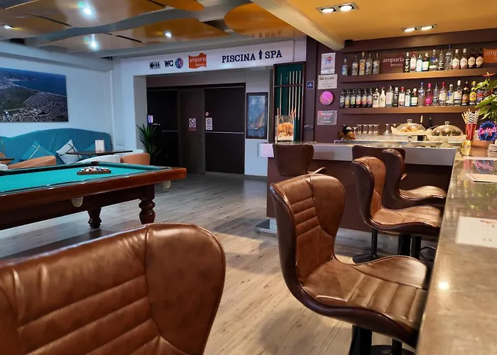 Hotel Ampuria 3*