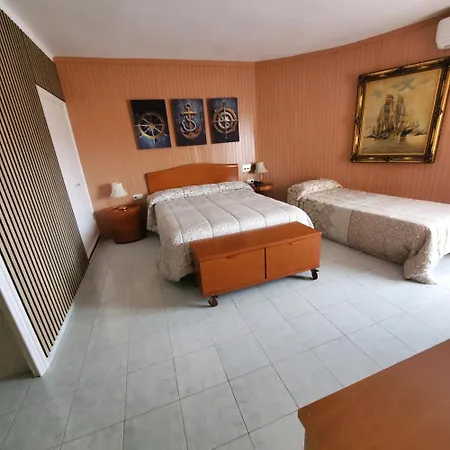 Ξενοδοχείο Ampuria Empuriabrava